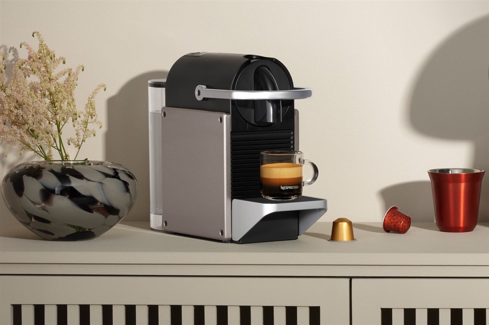 Kapslový kávovar Krups Nespresso Pixie XN306T10 titanium