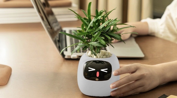 Chytrý květináč Plantsio IVY generace 2 - bílý