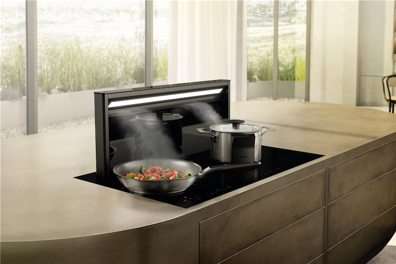 Odsavač par Miele DAD 4870 Levantar Obsidian černá Odsavač par disponuje perfektní filtrací