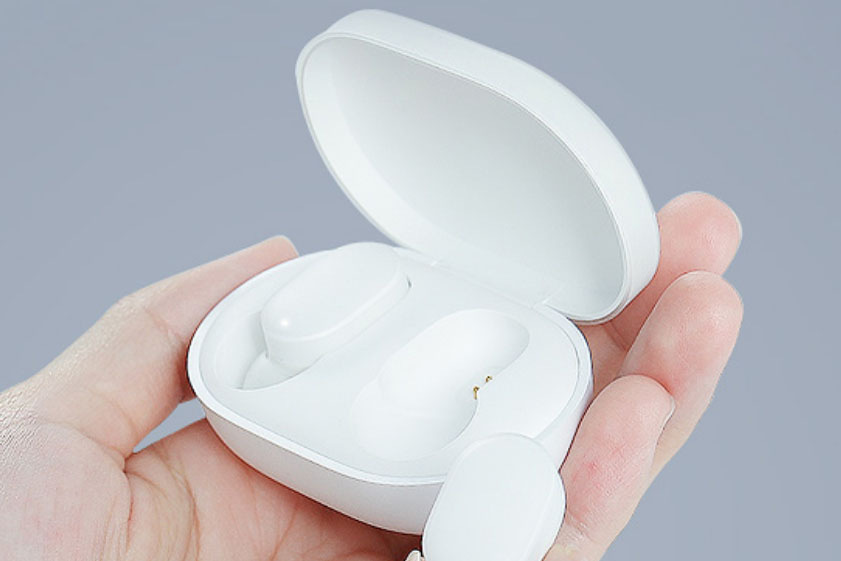 Sluchátka Xiaomi Mi True Wireless Earbuds Basic černá