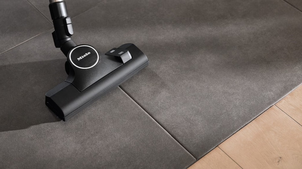 Podlahový vysavač Miele Guard L1 Nordic modrý