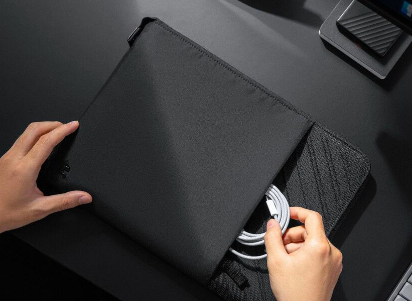 Pouzdro na notebook tomtoc Voyage-A10 Laptop Sleeve 14" - černé