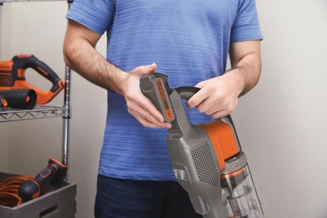 Tyčový vysavač Black-Decker POWERSERIES Extreme BHFEV182C-QW (s baterií) Tyčový vysavač Black-Decker POWERSERIES Extreme BHFEV182C-QW (s baterií)