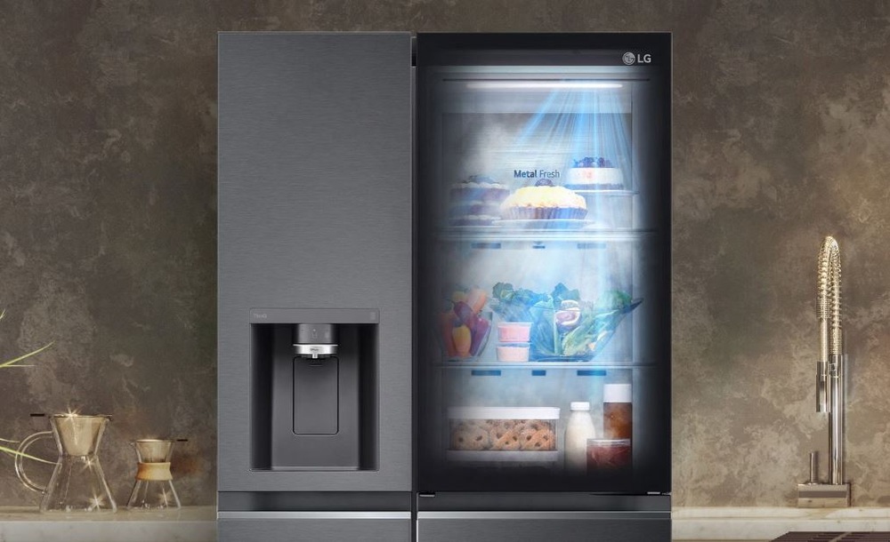 Americká lednice LG GSGE91EVAC černá znázornění systému DoorCooling lednice LG, který spustí proud studeného vzduchu po zavření dvířek, aby se uvnitř prostředí rychleji ochladilo.