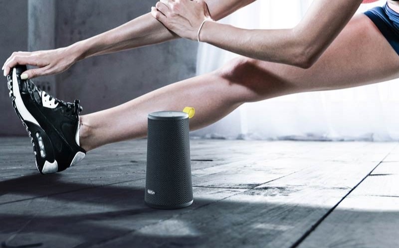 Přenosný reproduktor EarFun SP200B, černý