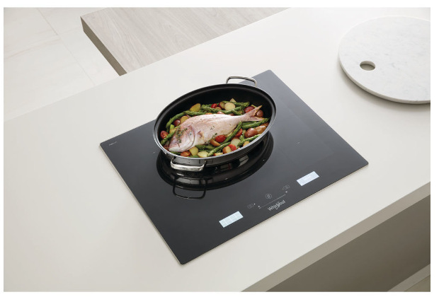 Indukční varná deska Whirlpool W Collection SMP 658C/BT/IXL černá