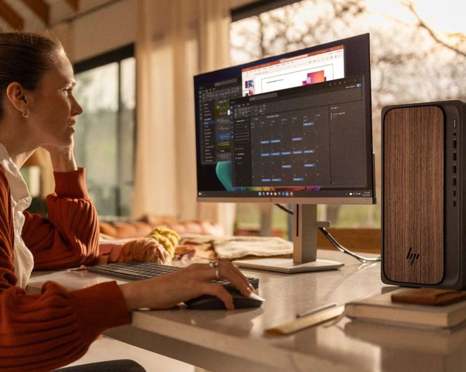 Stolní počítač HP OmniDesk M02-0002nc + Game Pass předplatné na 3 měsíce černý/šedý