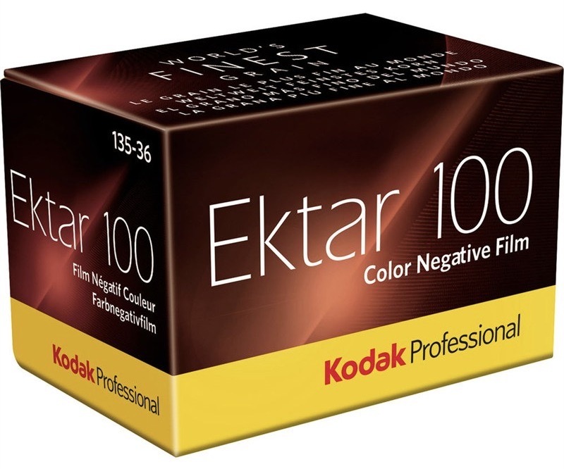 Profesionální negativní film Kodak nabízí 36 snímků, vysoká ostrost