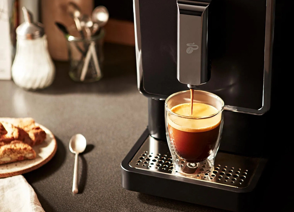Automatický kávovar Tchibo Esperto Caffé 2.0, stříbrné Automatický kávovar Tchibo Esperto Caffé 2.0, stříbrné