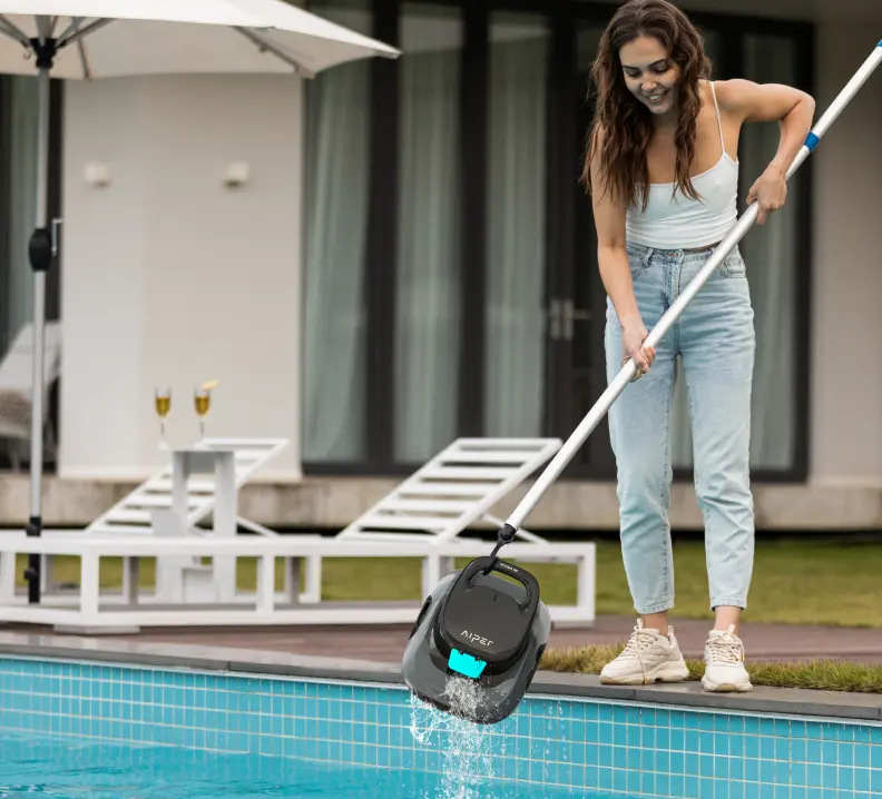 Vysavač bazénový Aiper Scuba SE Aiper Scuba SE, černá