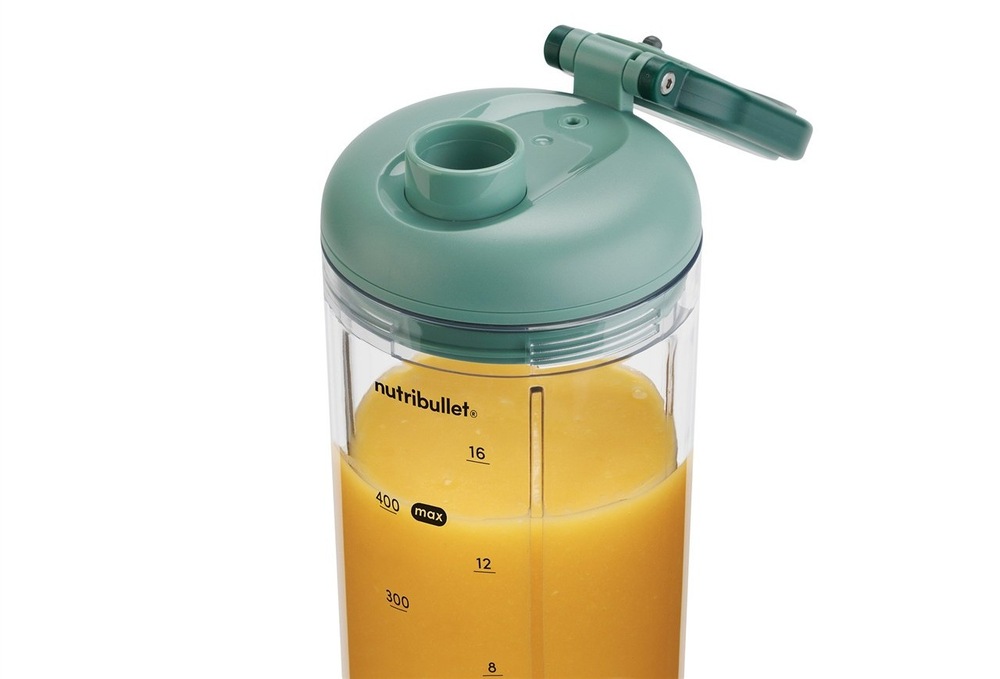 Uzavíratelné víčko mixovací nádoby u stolního mixéru Nutribullet Flex NBP013GR