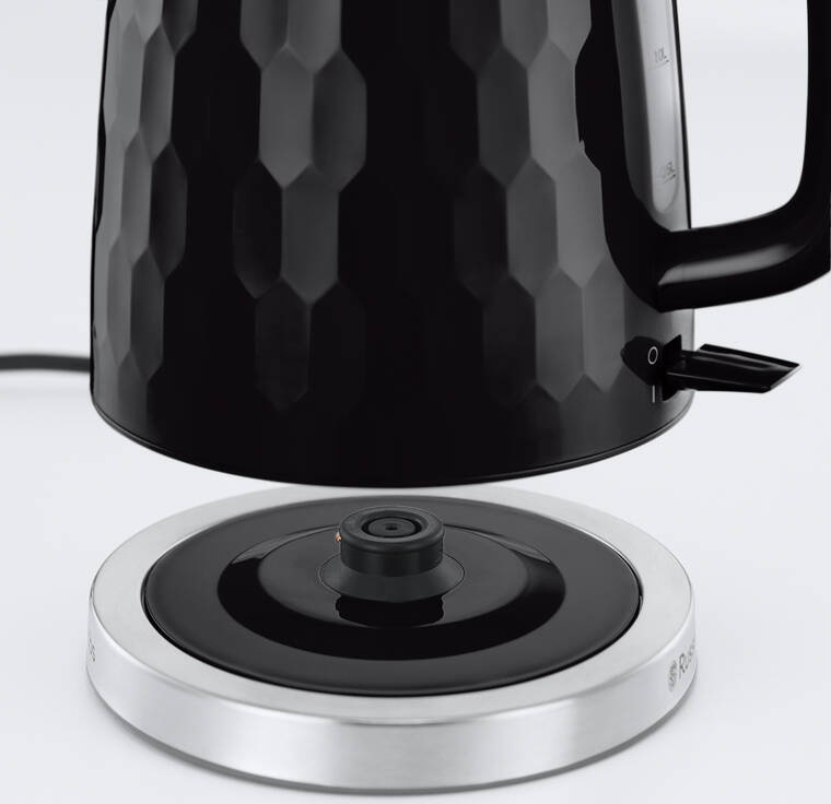 Rychlovarná konvice RUSSELL HOBBS 26051-70 Honeycomb Black Rychlovarná konvice RUSSELL HOBBS 26051-70 Honeycomb Black