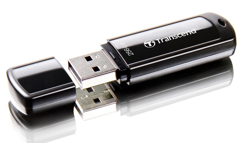 USB Flash Transcend JetFlash 700 256 GB USB 3.1 černý