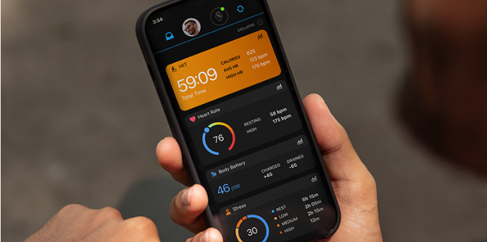 Chytré hodinky Garmin Forerunner 165 Music - Black / Slate Grey