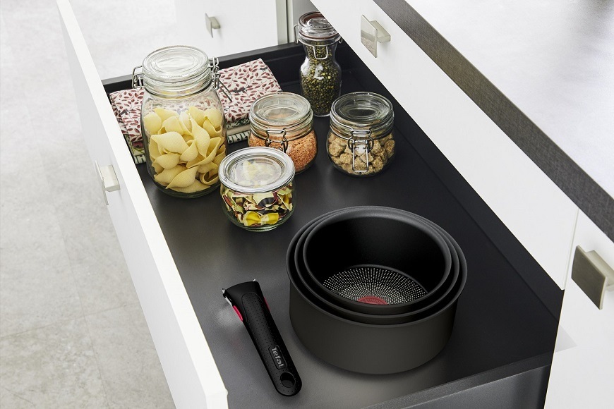 Sada nádobí Tefal L7649553 Ingenio Ultimate, 5 ks černá