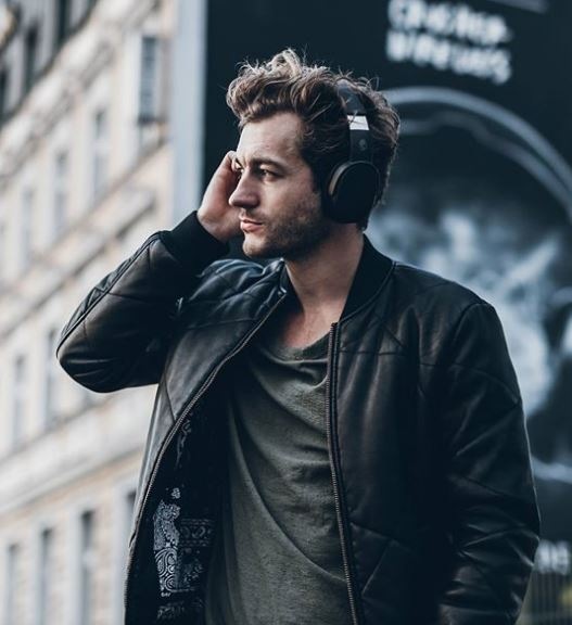 Sluchátka Skullcandy Crusher Wireless černá Skullcandy Crusher Wireless, černá
