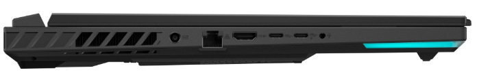 Boční porty notebooku včetně RJ45, HDMI, dvou USB-C a kombinovaného 3,5mm konektoru