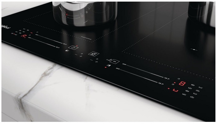 Indukční varná deska Whirlpool i100 WL S1360 NE černá Whirlpool WL S1360 NE ovládací panel