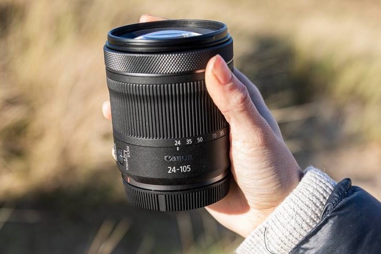 Objektiv Canon RF 24-105 mm f/4-7.1 IS STM černý
