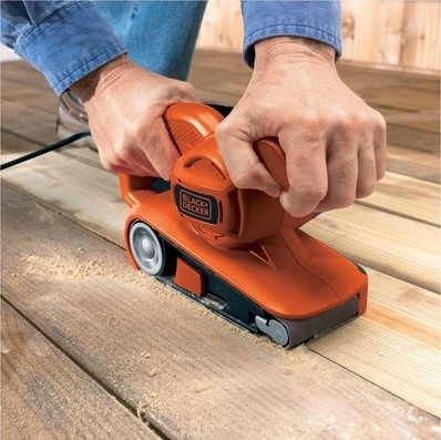 Pásová bruska Black-Decker KA86