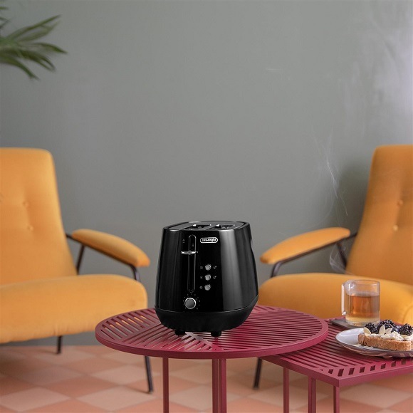 Topinkovač De'Longhi Eclettica CTY2103.BK černý Topinkovač De'Longhi Eclettica CTY2103.BK černý