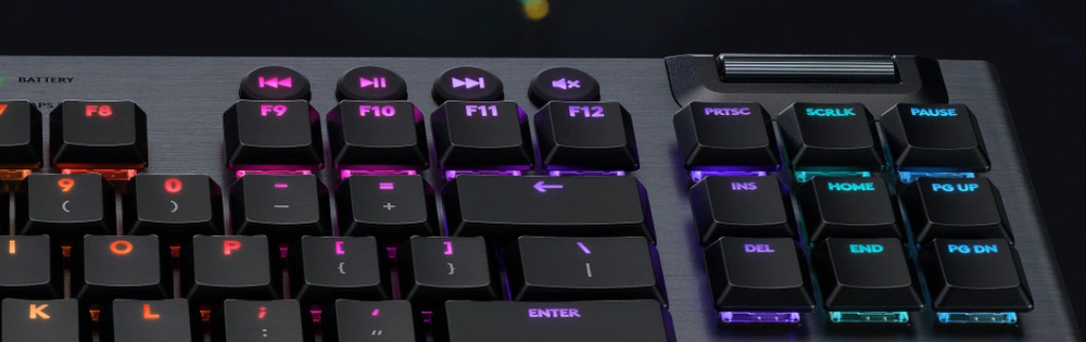 Klávesnice Logitech Gaming G915 TKL Lightspeed Tenkeyless RGB, Tactile, US bílá