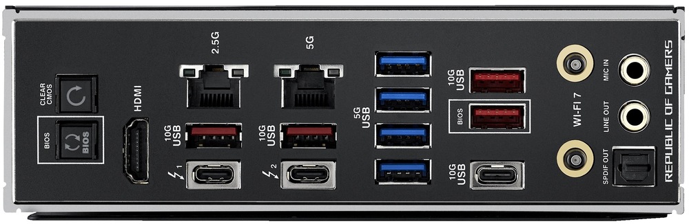 Základní deska Asus ROG MAXIMUS Z890 HERO Na zadním I/O panelu desky ASUS ROG Maximus Z890 Hero vidíme 2× Thunderbolt 4 (USB-C), celkem 11× USB (5× USB 10Gb/s – 4× Type-A + 1× USB-C, a 4× USB 5Gb/s – Type-A), dále 1× HDMI, modul Wi-Fi 7, dvě LAN (Intel 2,5GbE a Realtek 5GbE), optický výstup S/PDIF, 2× pozlacený audio jack a také dvě praktická tlačítka: BIOS FlashBack a Clear CMOS.