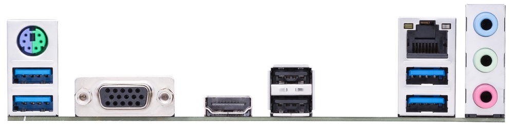 Základní deska Asus PRIME A520M-K Základní deska z profilu, ze strany portů pro všechna externí zařízení.