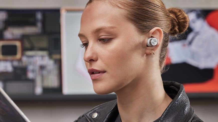 Sluchátka Bowers & Wilkins Pi5 S2 šedá Bowers & Wilkins Pi5 S2