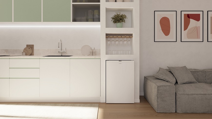 Mraznička Candy CNUQ2L58EW bílá