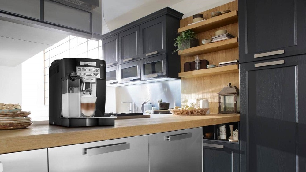 Espresso De'Longhi ECAM 22.360.B černé