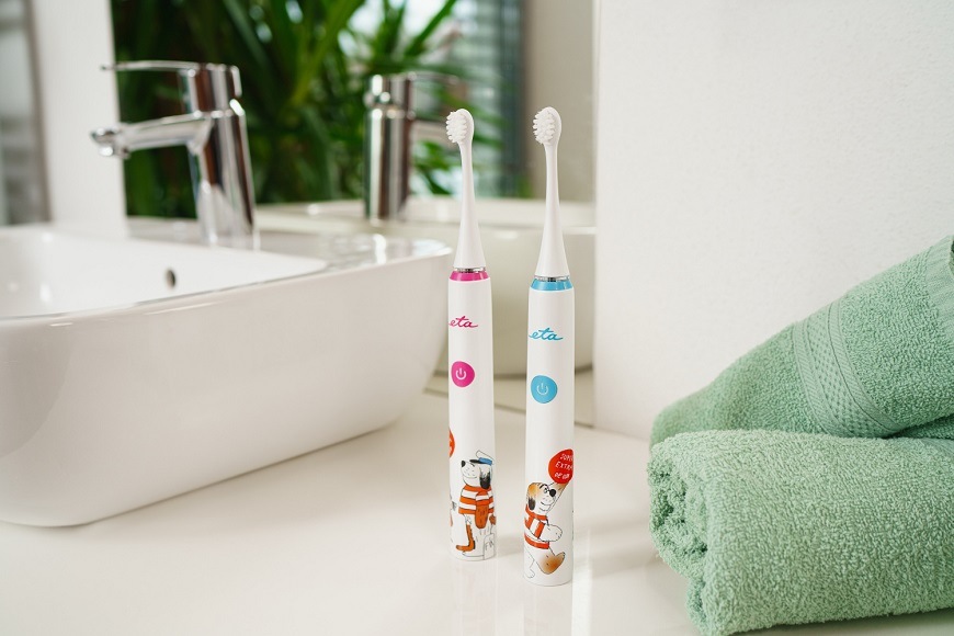 Zubní kartáček ETA Sonetic Kids Maxipes Fík 0706 90000 modrý Zubní kartáček ETA Sonetic Kids Maxipes Fík 0706 90000 modrý