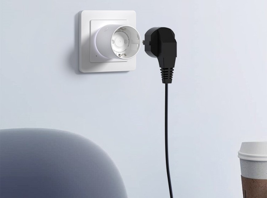 Chytrá Wi-Fi zásuvka IMMAX NEO SMART Thin zapojená do sítě