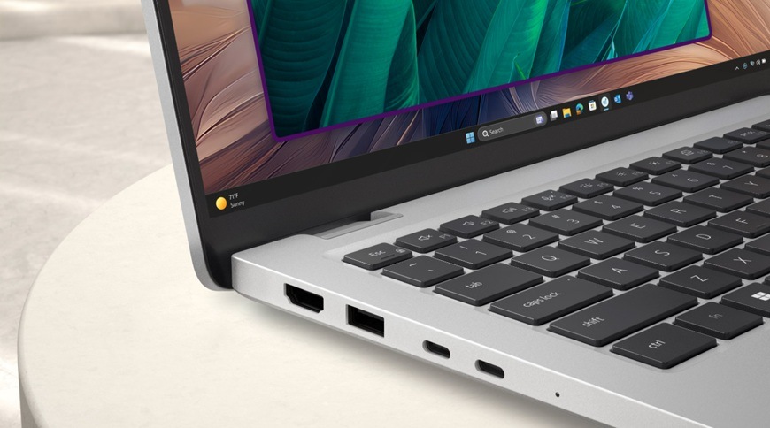 Notebook Dell Pro 14 Plus PB14250 stříbrný Notebook Dell Pro 14 Plus PB14250 stříbrný