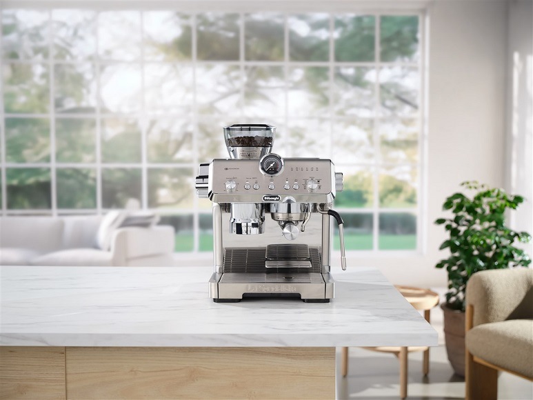 Pákový kávovar De'Longhi La Specialista OPERA EC 9555.M nerez