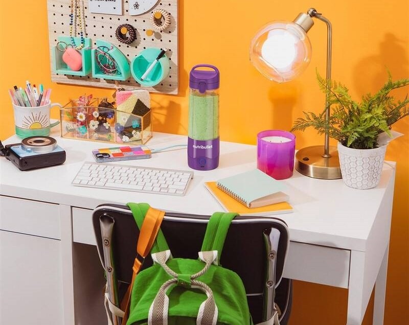 Stolní mixér Nutribullet Portable NBP003U fialový