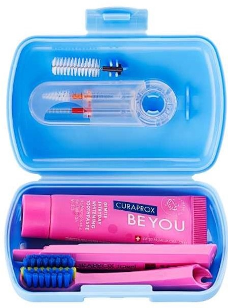 Cestovní sada CURAPROX Travel set ORTHO pro každodenní péči o zuby s rovnátky