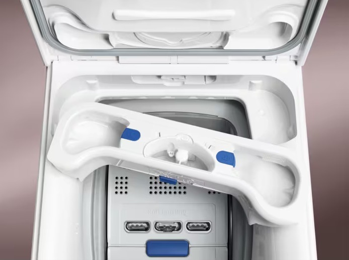 Pračka Electrolux SensiCare 600 EW6T836C bílá Speciální zásuvka FlexiDose na prací gel i prášek.