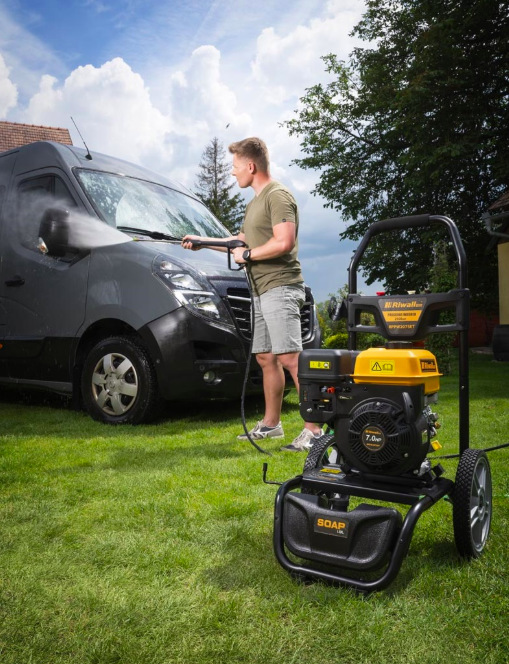 Vysokotlaký čistič Riwall RPPW 250 SET