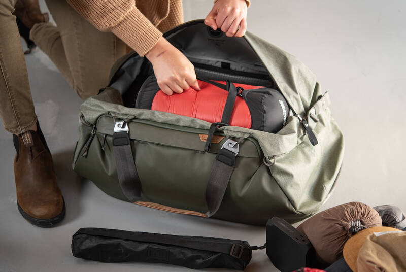 Taška cestovní Peak Design Travel Duffel 65L zelená
