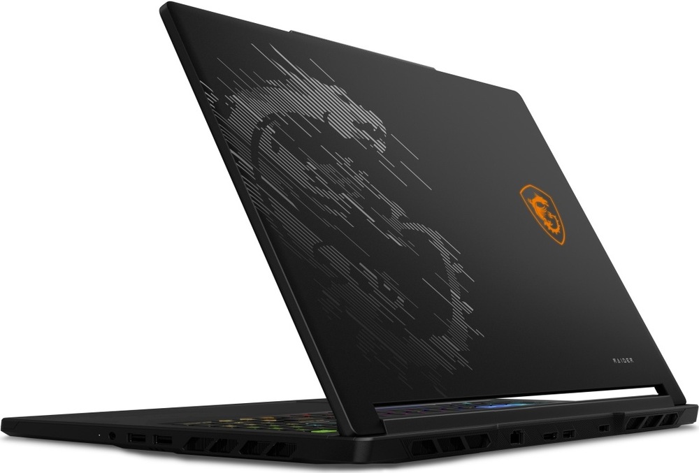 Notebook MSI Raider 16 HX B2WH-245XCZ černý Zadní strana a bok notebooku MSI Raider 16 HX B2W s výkonným chlazením