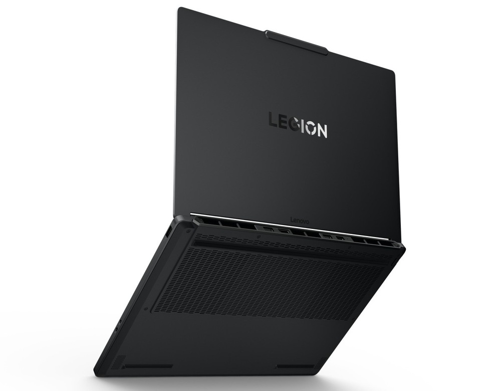 Notebook Lenovo Legion 5 15IPH11 černý Otevřený notebook Lenovo Legion 5 15IPH11 zezadu