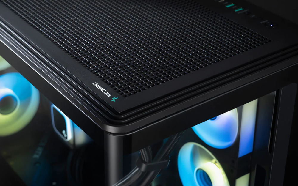 DeepCool CG590U 5F pojme grafické karty dlouhé až 410 mm