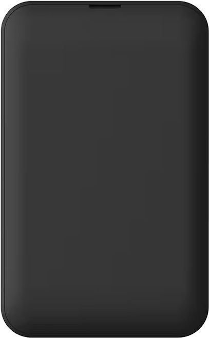 Přenosný hotspot Strong 4G+MIFI900 bez displeje černý Na obrázku je zadní strana přenosného hotspotu Strong 4G+ MIFI900 bez displeje. Zadní kryt je úplně hladký, černý a bez jakýchkoli konektorů nebo tlačítek. Tělo má zaoblené rohy a jednoduchý kapesní tvar. Nahoře uprostřed je jen malý zářez pro otevření krytu nebo sejmutí zadní části. Celkově zařízení působí velmi čistě a minimalisticky.
