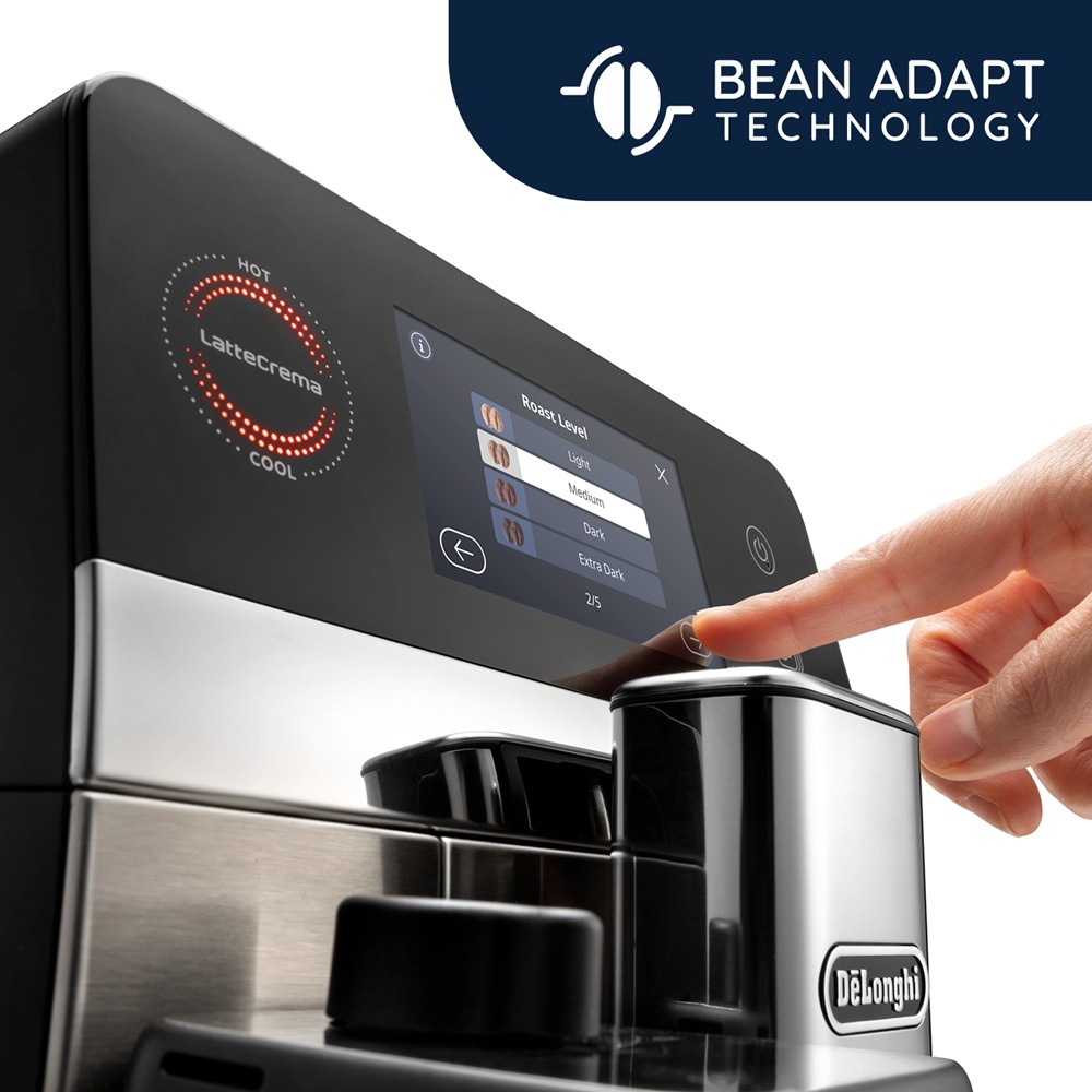 Moderní automatický kávovar De’Longhi s dotykovým displejem a technologií Bean Adapt.