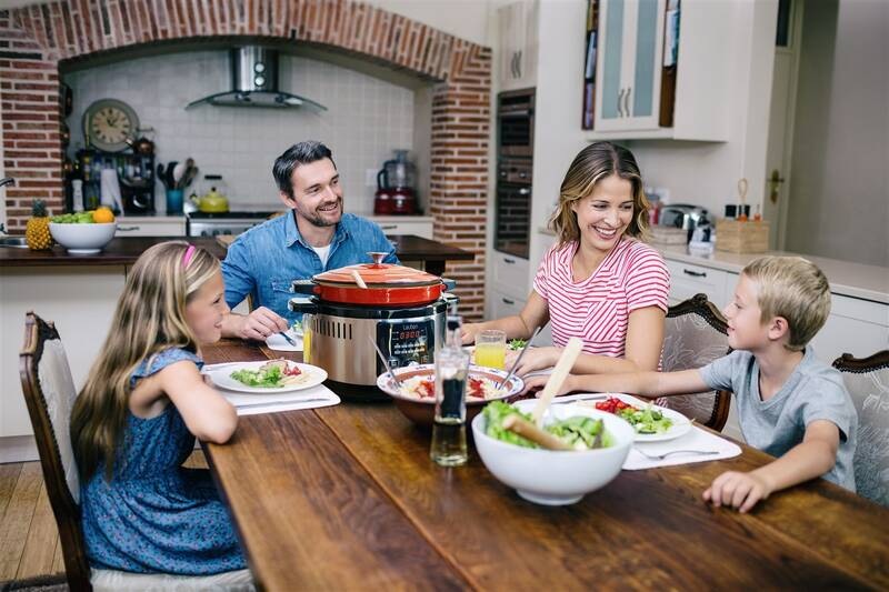 Multifunkční hrnec Lauben OvenSafe® Multicooker 6000RS stříbrný/červený Multifunkční hrnec Lauben OvenSafe® Multicooker 6000RS stříbrný/červený