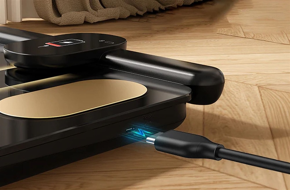 Osobní váha RunStar FG2305 černá Osobní váha RunStar FG2305 a USB-C kabel