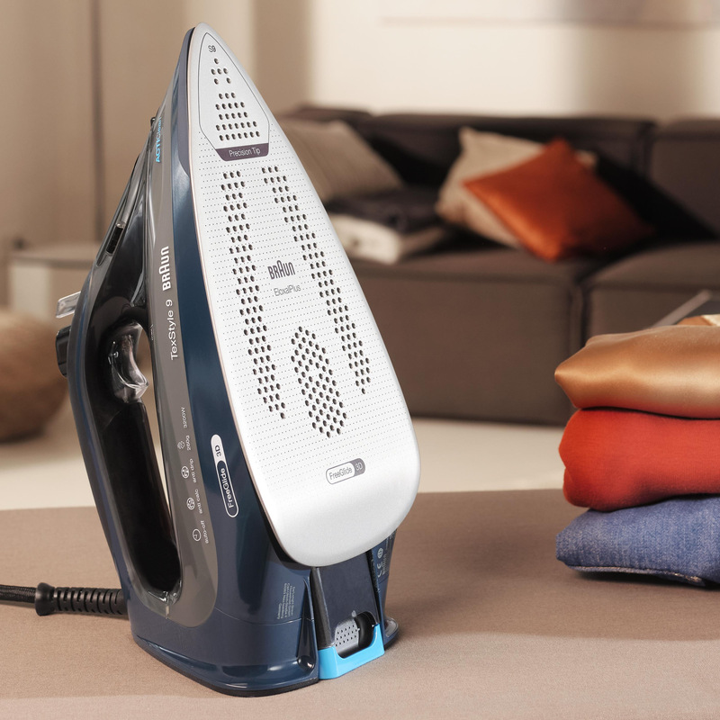Žehlička Braun TexStyle 9 SI9682DB plocha_eloxalplus