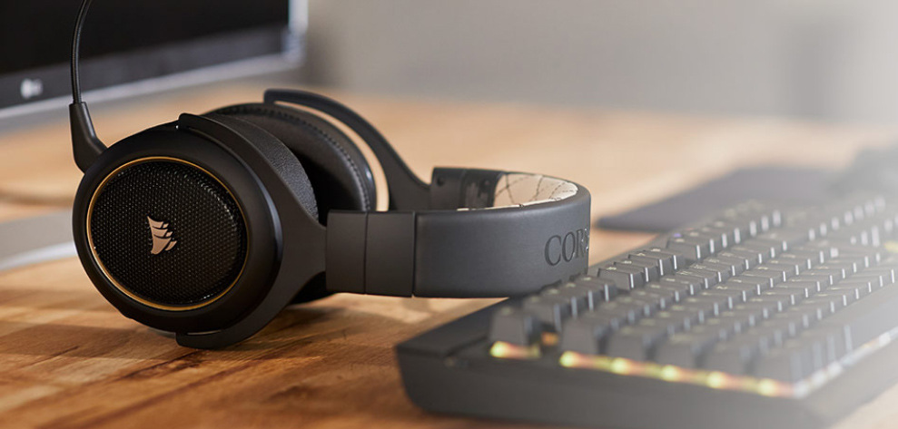 Headset Corsair HS70 Pro Wireles černý/béžový