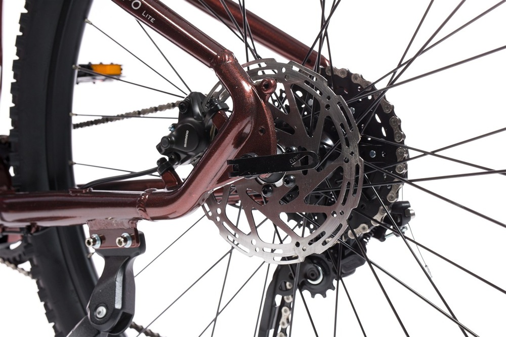 GoGEN Campo lite MX 720 2026 spoléhá na výkonné brzdy Shimano